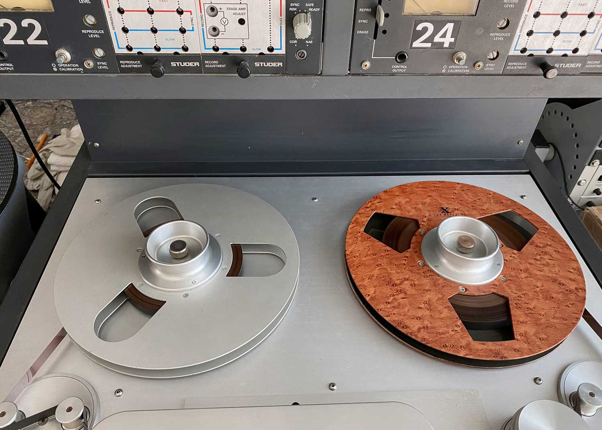 Carbon Fiber 10.5&quot; Tape Reel in Birdseye Maple
