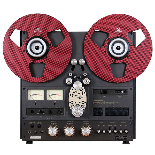 Restored Technics RS-1700 reel-to-reel tape machine by